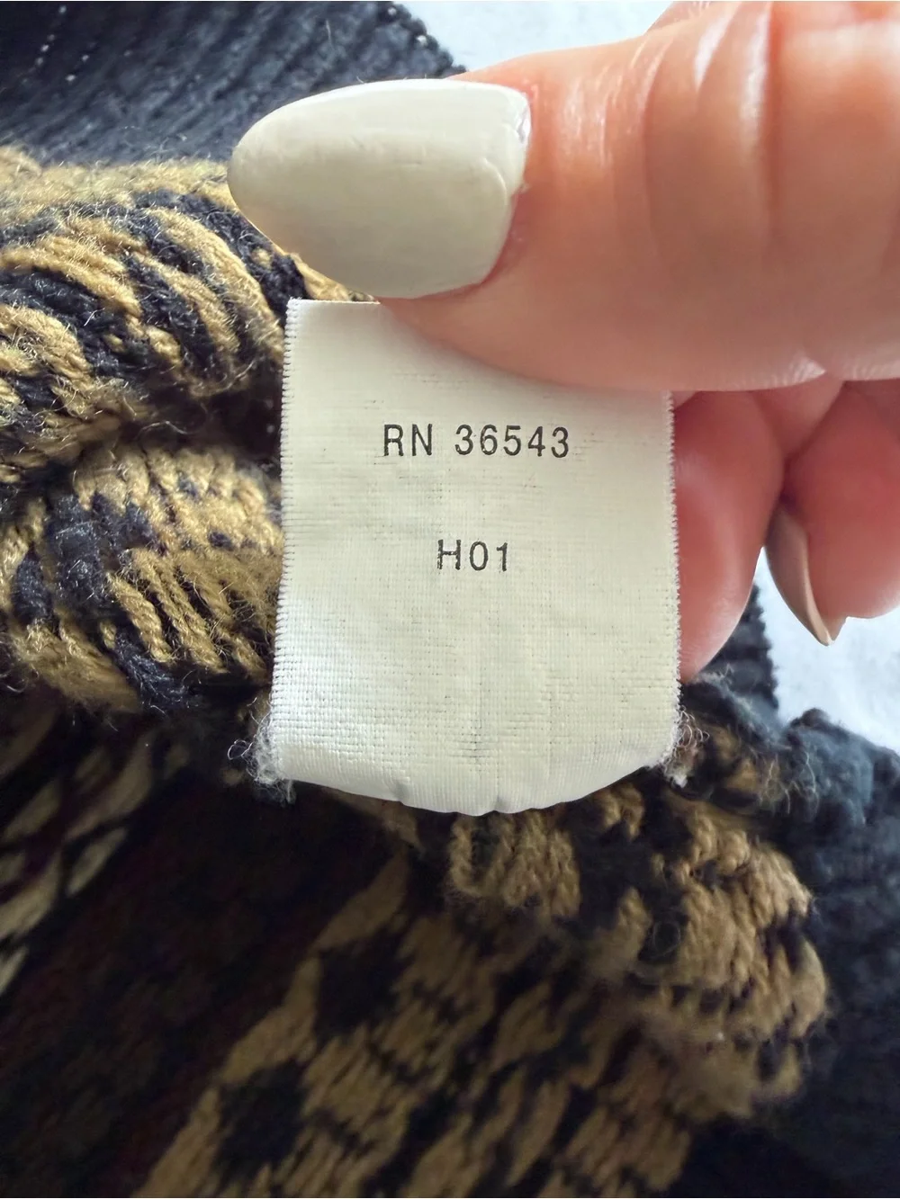 VTG Van Heusen Neutral Fair Isle Western Knit Crew Neck Grandpa Sweater